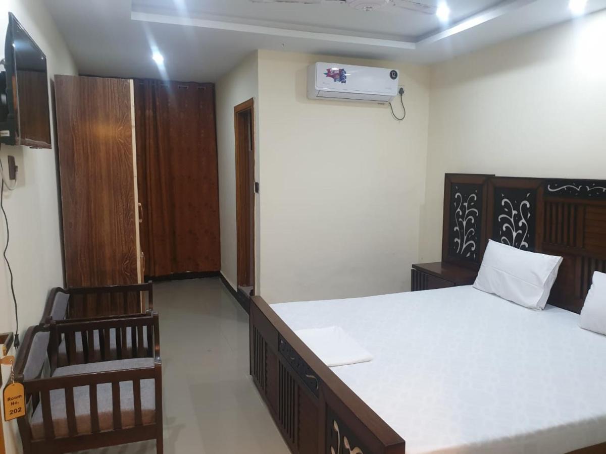 Dream Night Hotel Islamabad Exterior foto